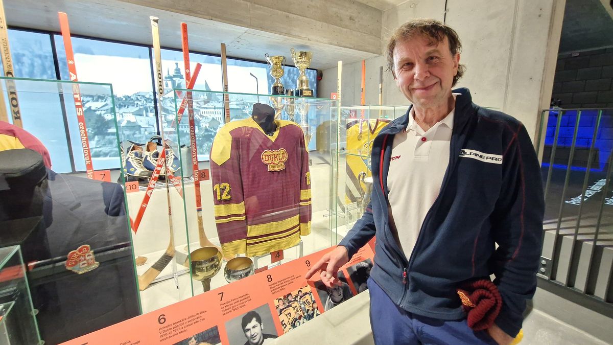 Sběratel zapůjčil do síně slávy Dukly i brusle po Holíkovi, doteď v nich chodil hrát